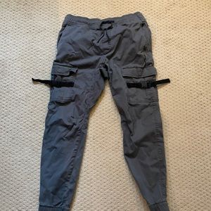 Hollister men’s skinny jogger size medium